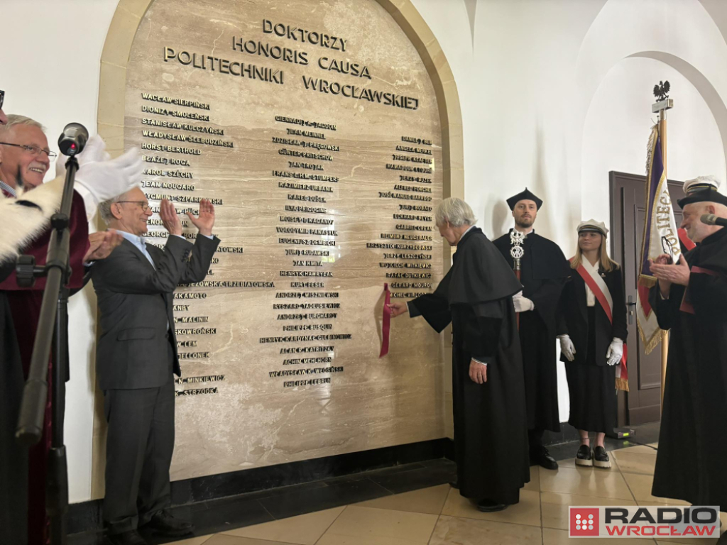 Politechnika Wrocławska przyznała kolejny tytuł doktora honoris causa - fot. Mateusz Florczyk