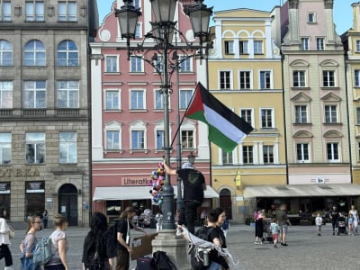 Manifestacja solidarności z Palestyną na wrocławskim rynku