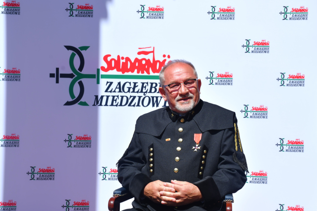 Tytuł zasłużonego dla NSZZ "Solidarność" dla związkowca Józefa Czyczerskiego - fot. Karolina Bieniek 