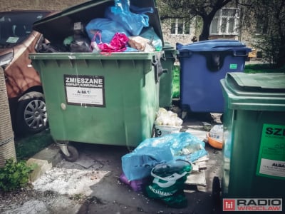 Legniczan czekają drastyczne podwyżki za wyw&oacute;z śmieci