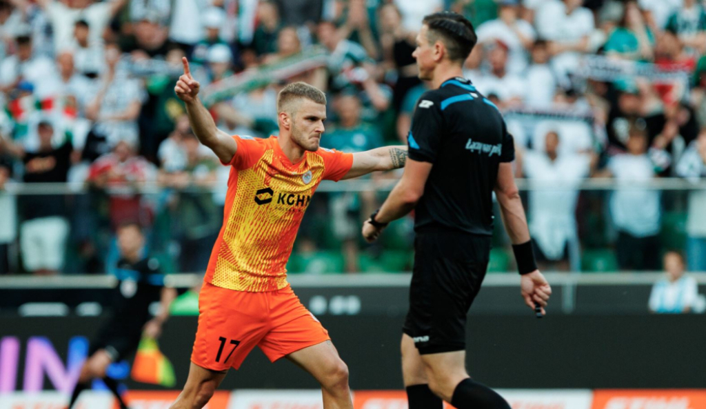 Gol Mroza nie wystarczył. Zagłębie uległo w stolicy - fot. zaglebie.com