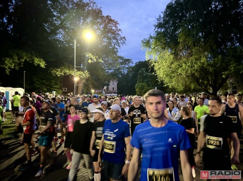 Pobiegliśmy z 10. Wrocław Nocnym Półmaratonem [ZDJĘCIA} - 7