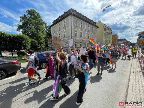 Ulicami Jeleniej Góry po raz drugi przeszedł Marsz Równości - 4