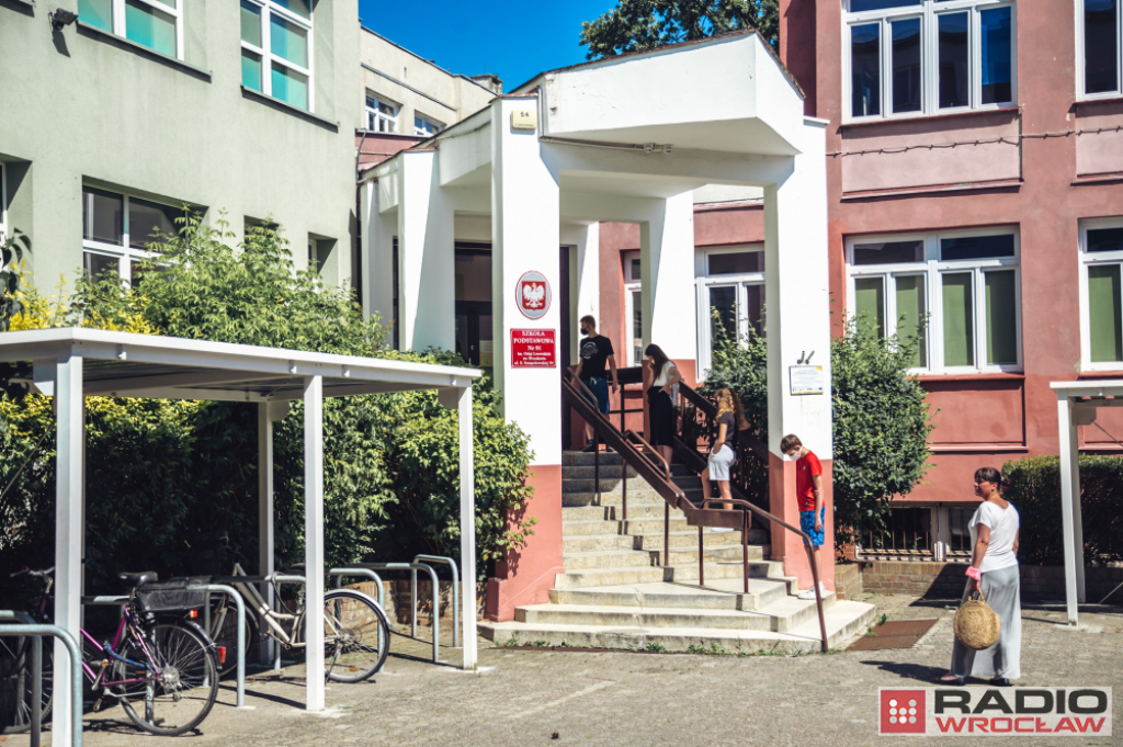 Wieczór zDolnego Śląska: Ostatni dzwonek w dolnośląskich szkołach - fot. Patrycja Dzwonkowska