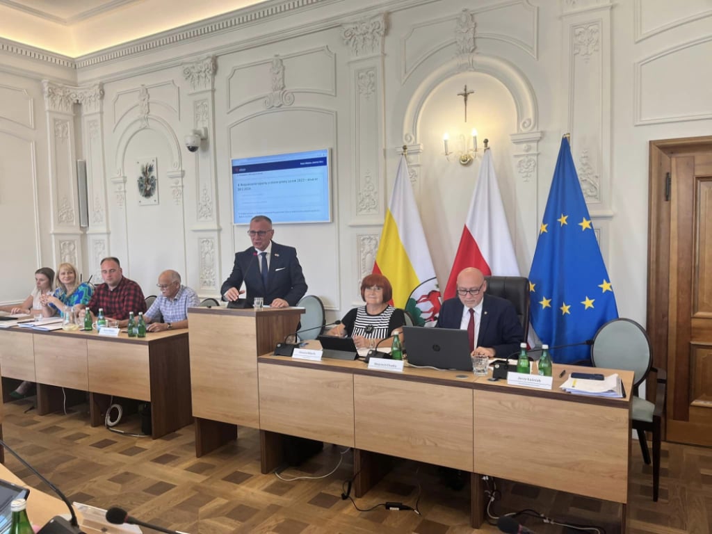 Jerzy Łużniak z wotum zaufania - fot. Jerzy Łuźniak / Facebook