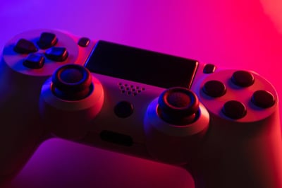 Kontrolery PS4 &ndash; ranking najlepszych modeli