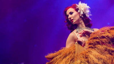 Rewia Burleski by Madame de Minou