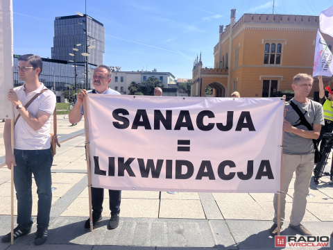 Pikietowali w obronie pracowników PKP Cargo - 0