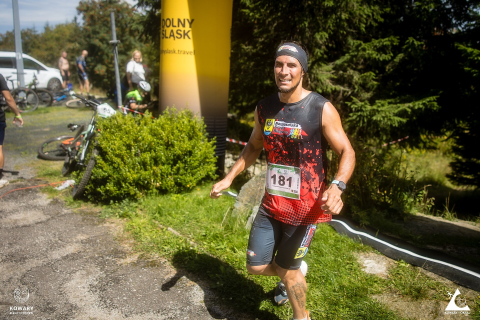 Pobiegli i wjechali na Okraj. XI Bieg alpejski i uphill MTB w Kowarach - 21