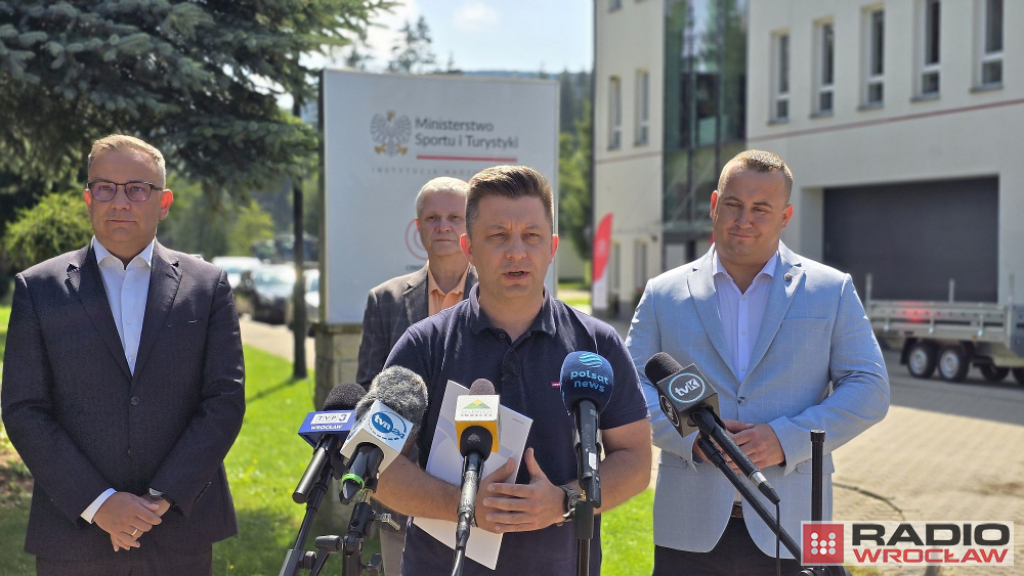 Dworczyk odpowiada Nitrasowi. Jest oświadczenie starostwa - fot. Jarosław Wrona
