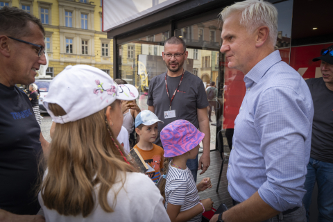 "W plenerowym studiu jak na ławce trenerskiej". Był z nami trener Jacek Magiera [POSŁUCHAJ] - 3