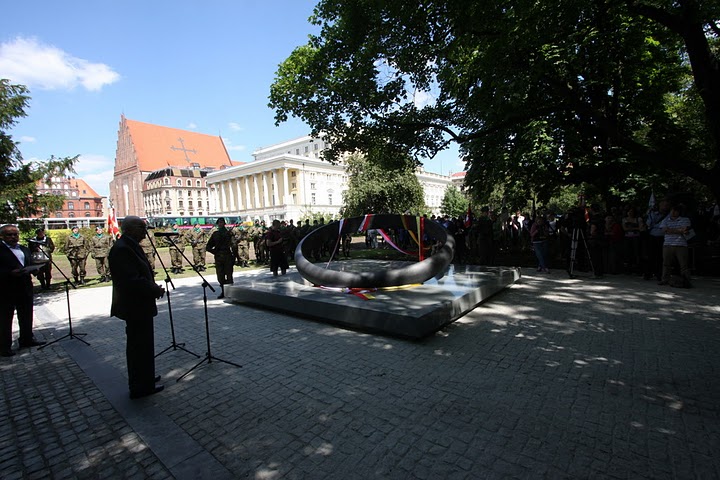 Pomnik rotmistrza Witolda Pileckiego - 5