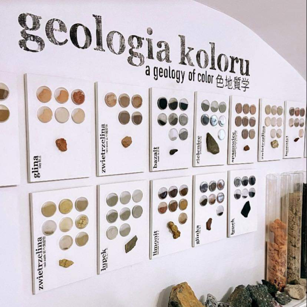 Złotoryja: Galeria pigmentu z grantem. Ich substancji używają na całym świecie - fot. Galeria Naturalnych Pigmentów Barwy Kaczawskie