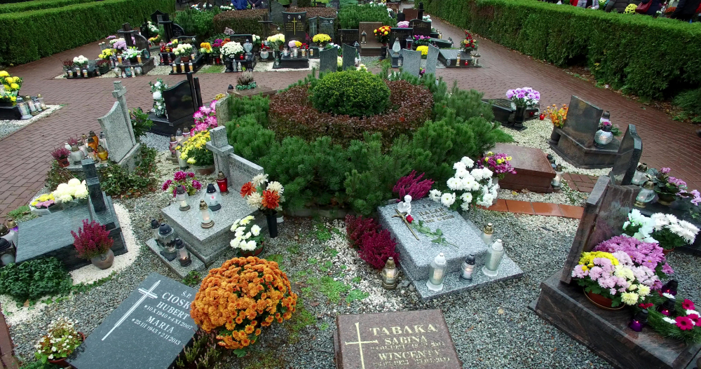 Służby apelują o bezpieczeństwo w dniu Wszystkich Świętych - fot. Radosław Bugajski
