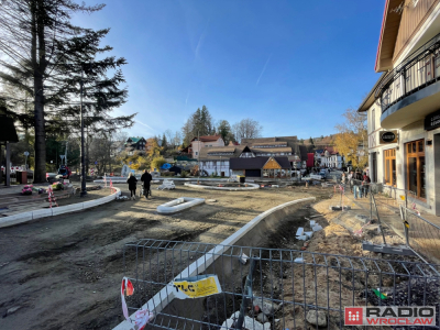 Dobiega końca remont 1 Maja. Op&oacute;źnienie trwało prawie p&oacute;ł roku