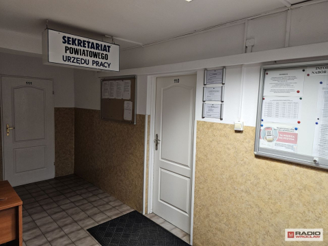Spada bezrobocie, więc urząd pracy w Wałbrzychu ogranicza działalność i zwalnia pracowników - 3