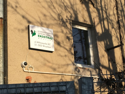 Wrocławska Ekostraż wreszcie na swoim. Organizacja ma działkę i zniżkę na zakup, stojącego na niej budynku