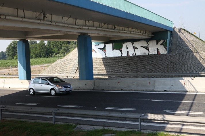 Pseudosztuka na wiaduktach AOW - 2