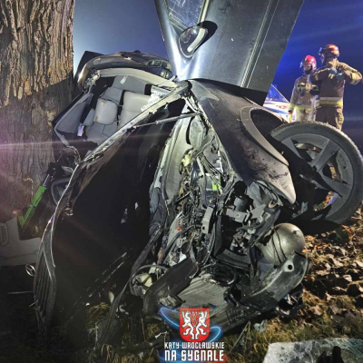 Poważny wypadek na drodze krajowej numer 8. Na miejscu lądował helikopter ratunkowy
