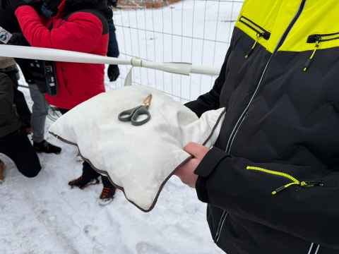 Stronie Śląskie: Otwarli most którego... nie ma. Tymczasowa przeprawa miała być oddana w grudniu - 0