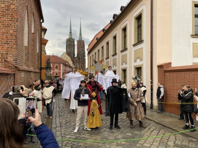Orszak Trzech Kr&oacute;li przeszedł ulicami Wrocławia