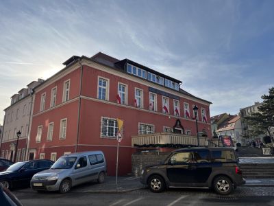 Dalszy ciąg sprawy sprzedaży ratusza w Sob&oacute;tce. Wniosek o konsultacje społeczne został odrzucony
