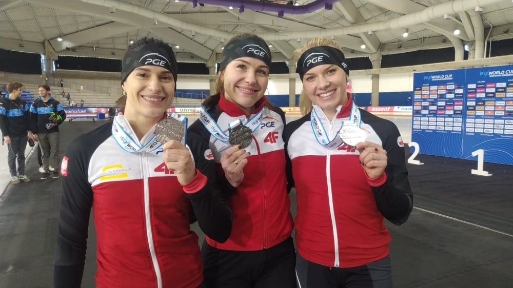 Polacy na wysokich miejscach w Pucharze Świata w Calgary. Andżelika Wójcik dwukrotnie na podium - Andżelika Wójcik i Kaja Ziomek-Nogal z MKS Cuprum Lubin zajęły miejsca na podium w Pucharze Świata w Calgary. Fot. Rafał Oleksiewicz Biuro Prasowe Polski Związek Łyżwiarstwa Szybkiego