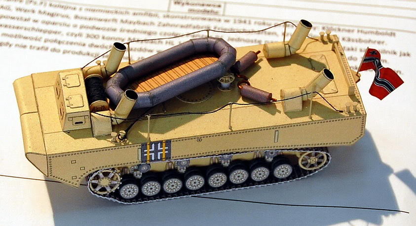 Wrocławskie Spotkania Modelarzy Kartonowych - 4