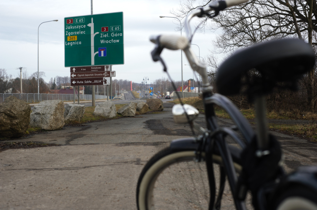 Nowe ścieżki rowerowe w Jeleniej Górze? Miasto szuka wykonawców – Nowe ścieżki rowerowe mogą powstać w Jeleniej Górze. Fot. Maciej Ryłkiewicz