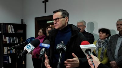 Morawiecki miał kupić działki od kościoła po zaniżonej cenie. Prokuratura zn&oacute;w przyjrzy się sprawie