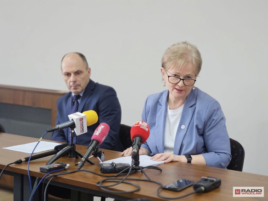 Coraz więcej oszustów nabiera swoje ofiary. Prokuratura w Świdnicy podsumowała rok – Prokuratura Okręgowa w Świdnicy podsumowała rok. Fot. Bartosz Szarafin