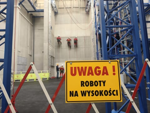 Pracują na wysokościach... kilkaset metrów pod ziemią. Ratownicy z KGHM z nowym miejscem do treningów - 0