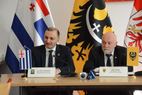Odmienne tradycje, wspólne ambicje. Przedstawiciele Brandenburgii i Adżarii we Wrocławiu - 0