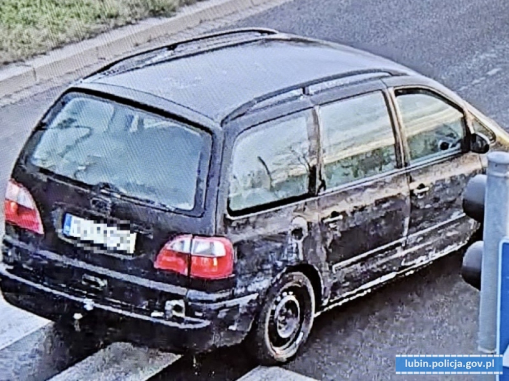 Lubin: To miała być "kradzież doskonała". Pomalowali farbą samochód, by zmylić policjantów – Mieszkańcy Lubina włożyli sporo pracy w kradzież agregatu, ale i tak zostali złapani. Fot. dolnoslaska.policja.gov.pl