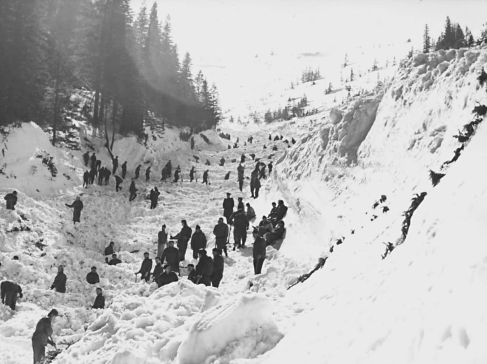 To była najtragiczniejsza lawina w Karkonoszach. Śnieg porwał 24 osoby w Białym Jarze, tylko 5 przeżyło - 20 marca 1968 roku w Białym Jarze zeszła najtragiczniejsza lawina w historii Karkonoszy, fot. archiwum GOPR Karkonosze