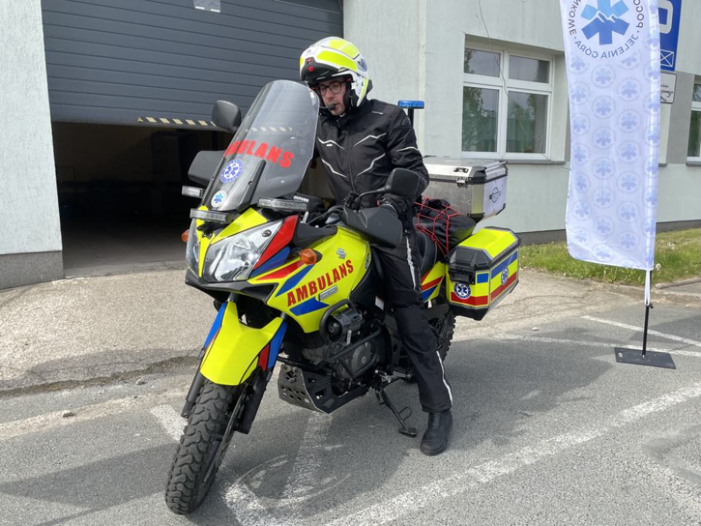 Motoambulanse pojawią się w dużych miastach? Przez sejm przeszła ważna ustawa - Moto ambulanse są dobrym rozwiązaniem, szczególnie w dużych miastach, w których jest utrudniony przejazd dla zwykłych karetek. Fot: Jakub Thauer/Radio Wrocław