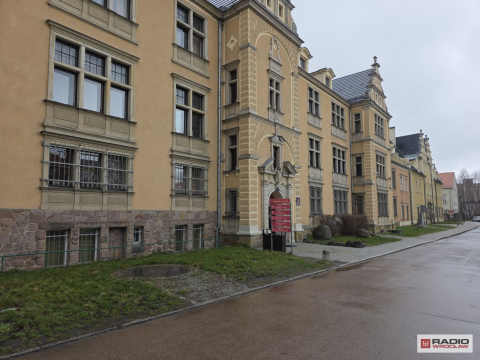 Jak można pomóc uczelniom w mniejszych miastach? Minister Maria Mrówczyńska odwiedziła Wałbrzych - 3