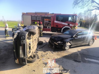 Drogowy armagedon w okolicach Wrocławia. Korek na AOW ma 10 kilometr&oacute;w, groźne zderzenie w Skałce [ZDJĘCIA]