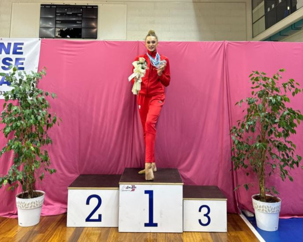 Duży sukces gimnastyczki z Wrocławia - Liliana Lewińska dwukrotnie stawała na podium Pucharu Świata w Sofii - fot. UKS Kopernik Wrocław