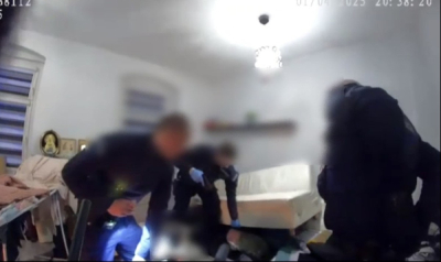 Włamali się do lokalu i w nim zamieszkali. Ona twierdziła, że było otwarte, on schował się pod ł&oacute;żkiem