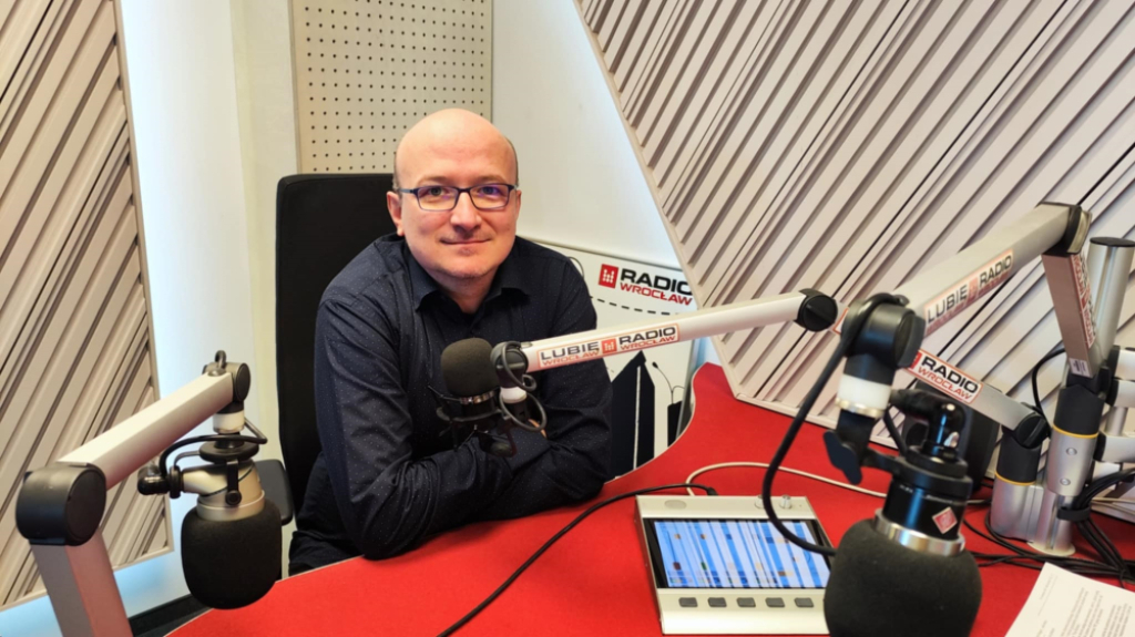 Gospodarka: Dr Krzysztof Biegun o zamieszaniu w światowej gospodarce - Dr Krzysztof Biegun był gościem Radia Wrocław. Fot. RW