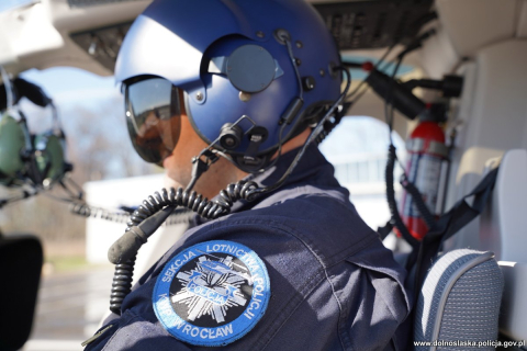 Tą maszyną można ścigać przestępców nawet przez 700 km! Dolnośląska policja ma śmigłowiec jak służby w USA [WIDEO] - 2