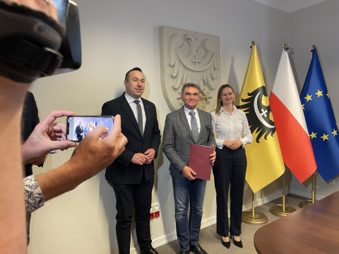 Dolnośląskie samorządy otrzymały 46 mln zł na rozwój wodociągów i kanalizacji. To mała część wnioskowanej kwoty - 1