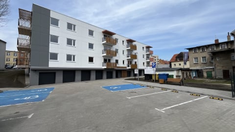 Wrocław wyprzedaje mieszkania komunalne, Kamienna Góra buduje nowe. Miasto zabezpieczyło na ten cel 100 mln zł - 0
