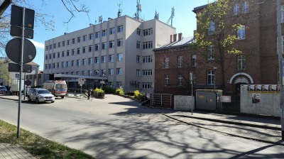 Atak na lekarkę w szpitalu w Oleśnicy. Prokuratura bierze pod lupę akcję G. Brauna