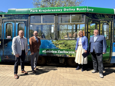 Zielony Wrocław na wyciągnięcie ręki. Komunikacją miejską do natury w Leśnicy