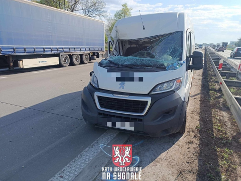 Kolizja na A4 w okolicy Wrocławia, roboty drogowe pod Brzegiem. Autostrada znów stoi w korkach - 4