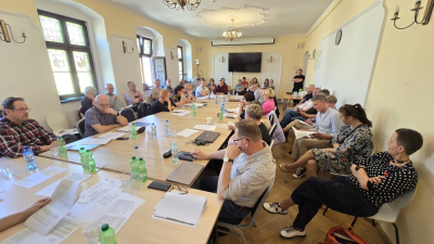 Radni obawiają się zablokowania budowy zbiornik&oacute;w retencyjnych. Aktywiści piszą protesty do Banku Światowego