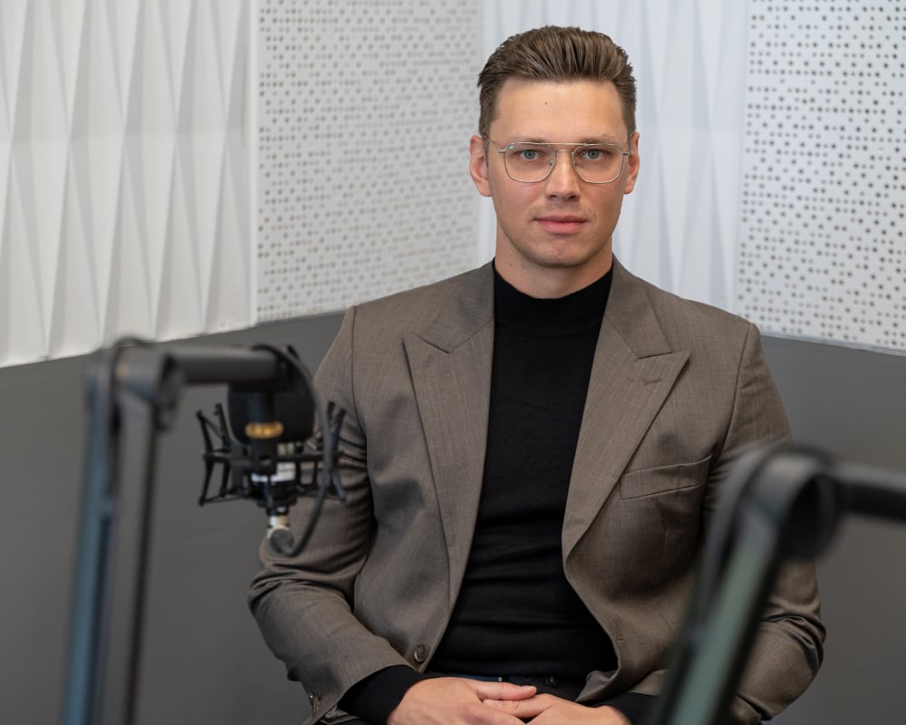 Reakcja24: Radca prawny Maciej Harasimowicz. Rozmawiamy o umowach klientów z deweloperami - Gościem Reakcj24 będzie Maciej Harasimowicz. Fot: Radio Wrocław (zdjęcie ilustracyjne)