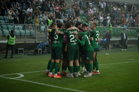 Śląsk Wrocław wygrywa derby z Zagłębiem Lubin i ciągle jest w grze o utrzymanie - 0
